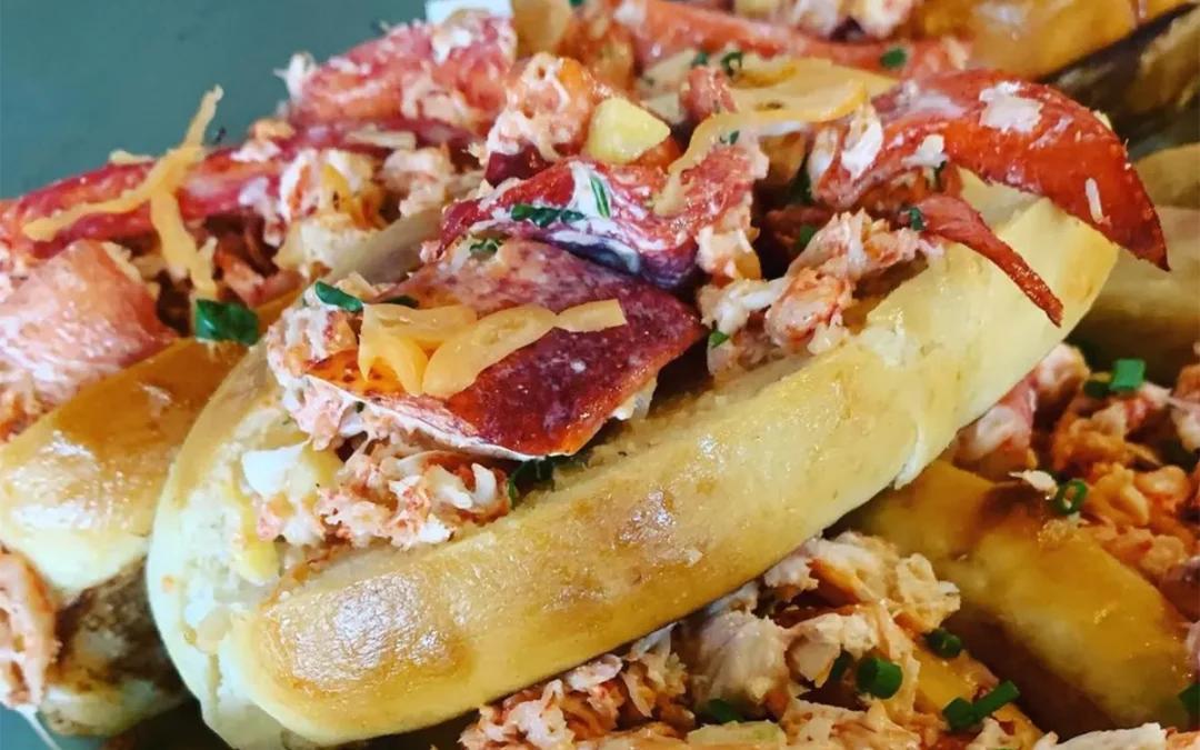 How to Eat a Lobster Roll Like a Pro
